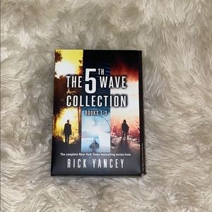 “Fifth wave” book series
